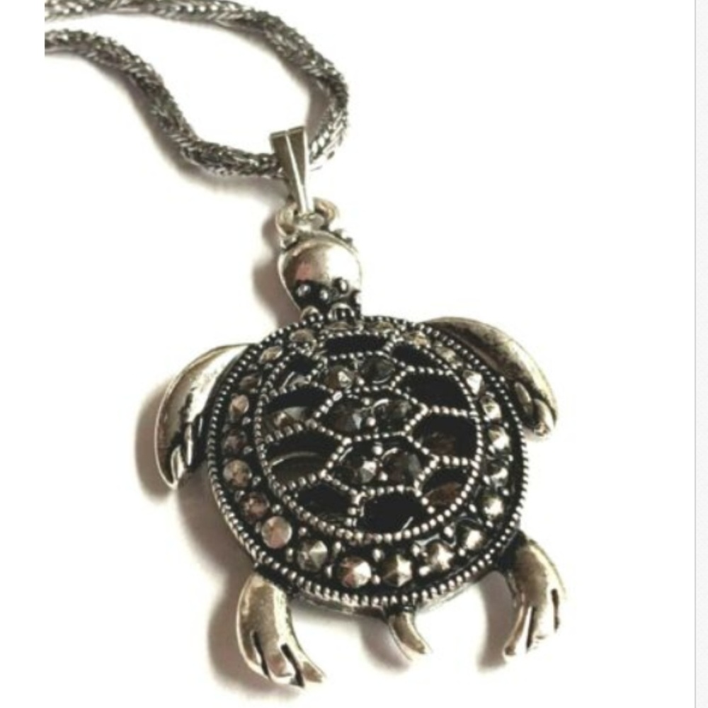 Silver Tone Sea Life Turtle Necklace 24" Chain Black Crystal Nautical Island